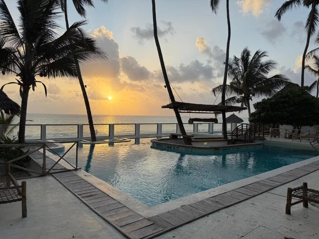 Zdjęcia Tiki Beach Club & Resort 4*