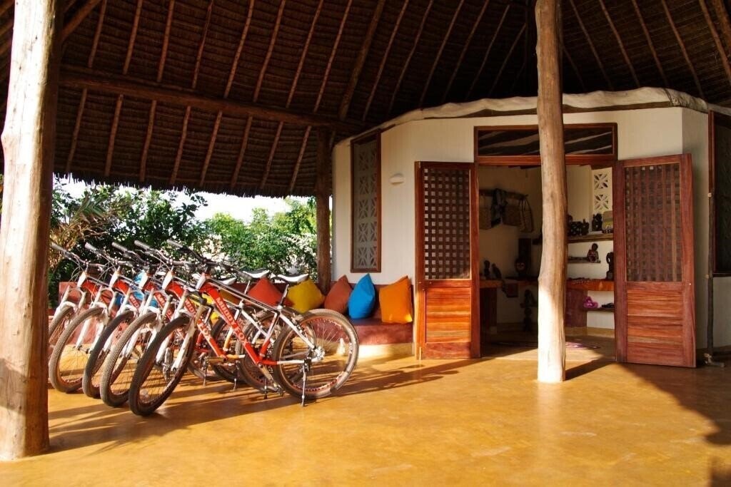 Zdjęcie Sunshine Marine Lodge 3*