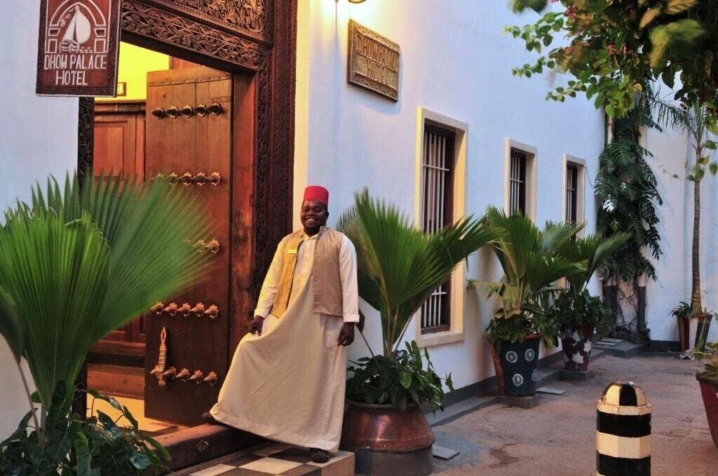 Obraz Dhow Palace Hotel (ex. Dhow Palace) 4*