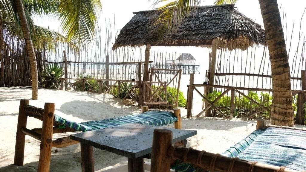 Zdjęcie Kobe House 3*