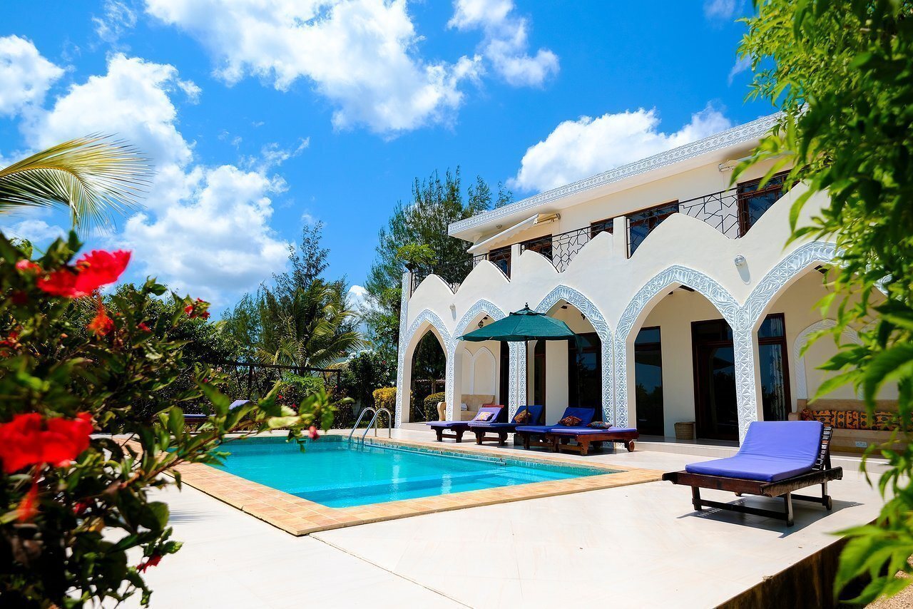 Hotel Villa Serenity 4*