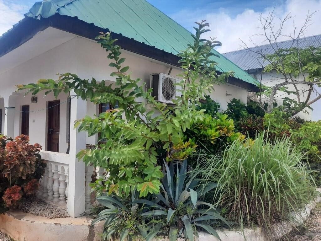 Zdjęcie Kihori Bungalows 3*