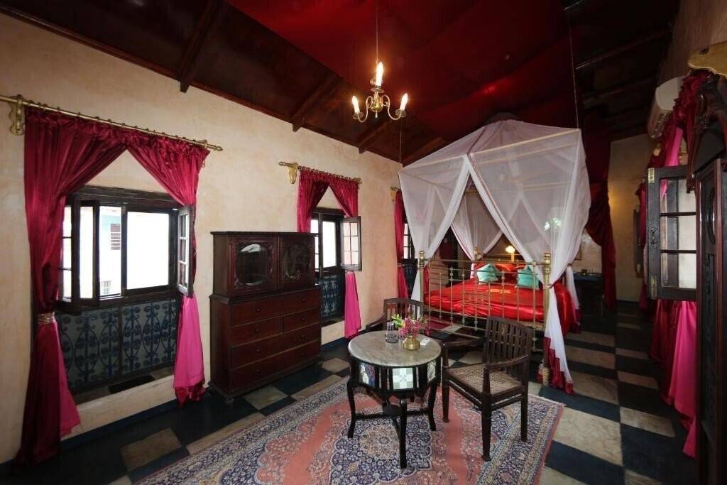 Зображення Emerson On Hurumzi + 3*