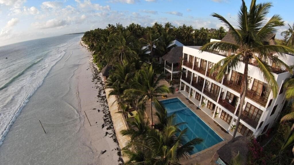 Готель Sky & Sand Zanzibar Beach Resort 3*