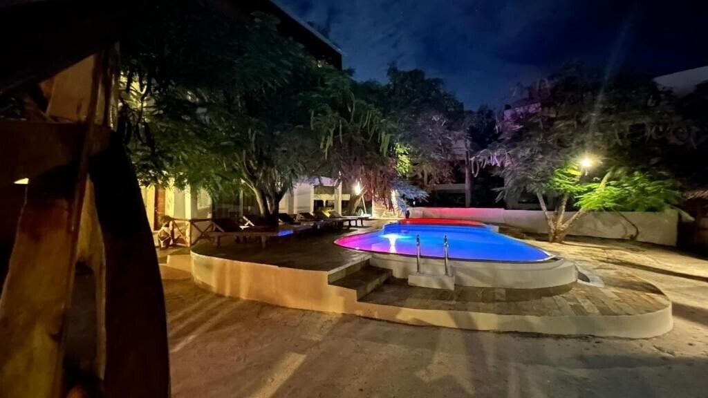 Зображення Double A Nungwi Beach Hotel 4*