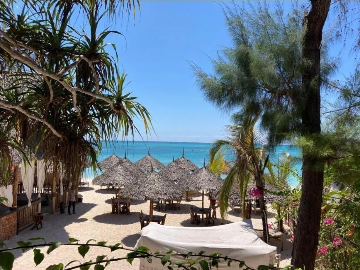 Отель Mano Kendwa Beach 3*