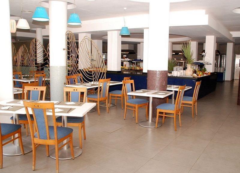 Готель Magic Palm Beach Club 4*