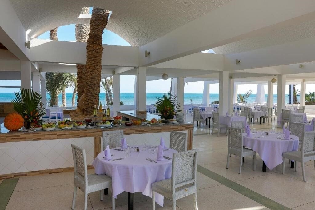 Изображение Hari Club Beach Resort 4*