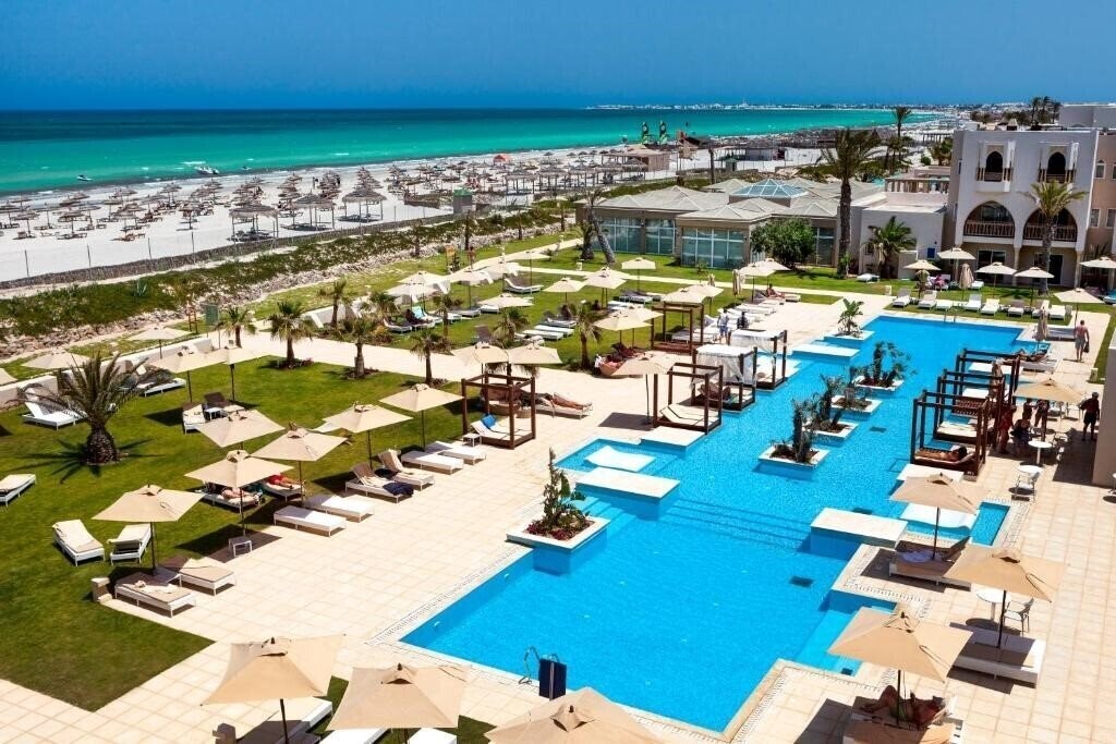 Отель Palm Beach Palace Djerba 5*