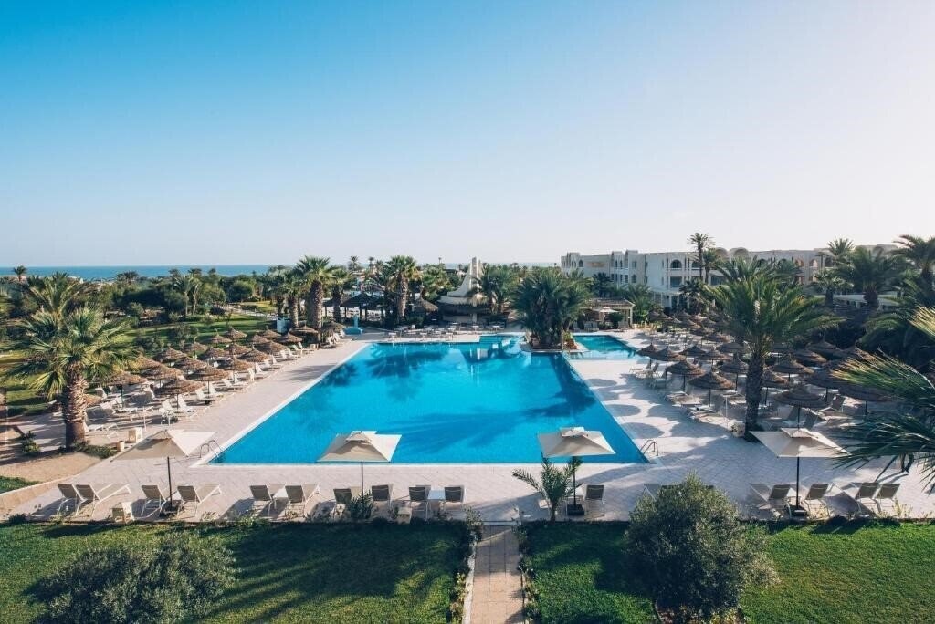 Отель Iberostar Mehari 3*