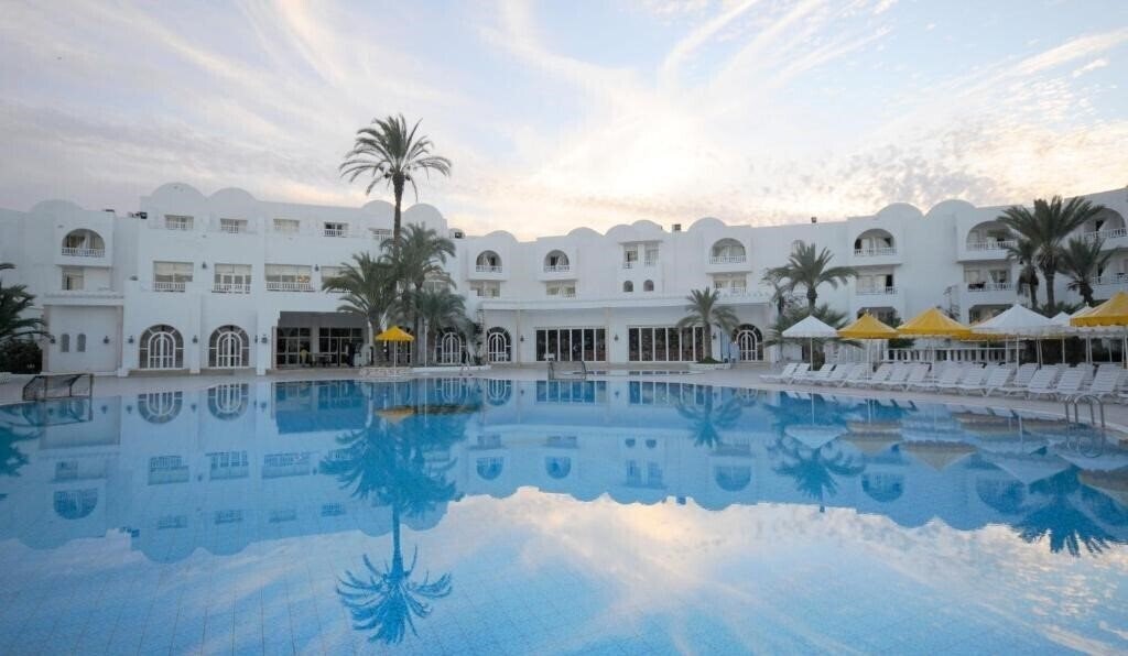 Hotel Isis Thalasso & Spa 4*