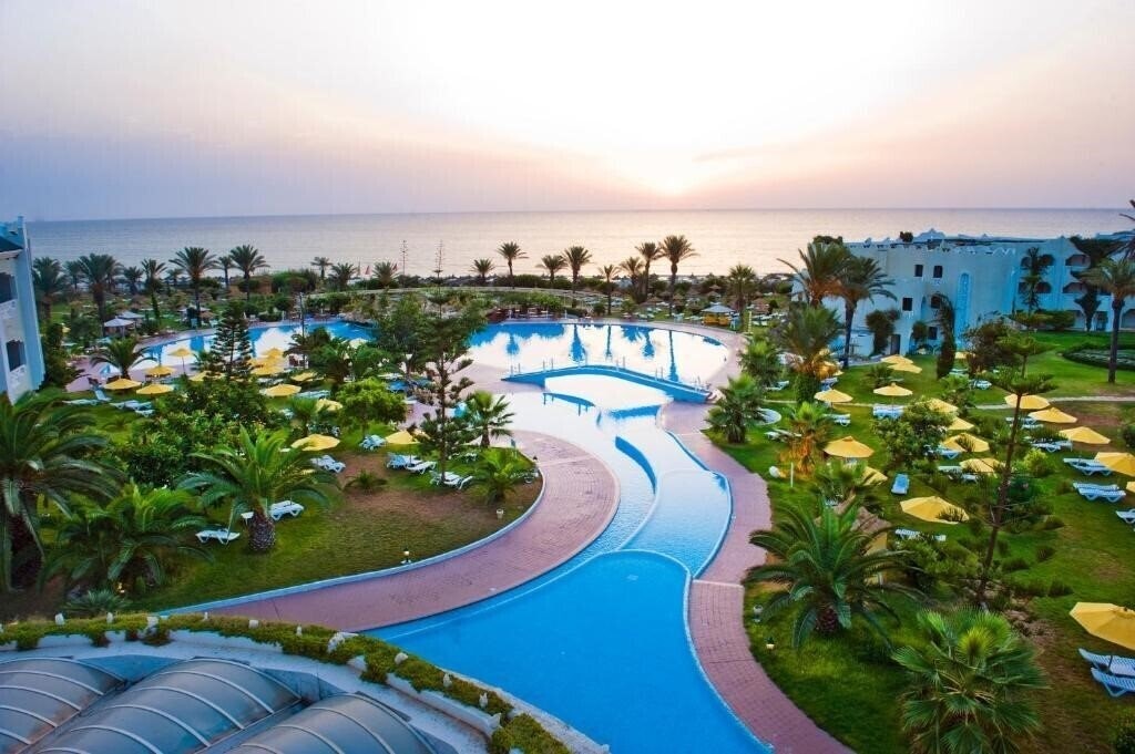 Готель Mahdia Beach & Aqua Park 4*