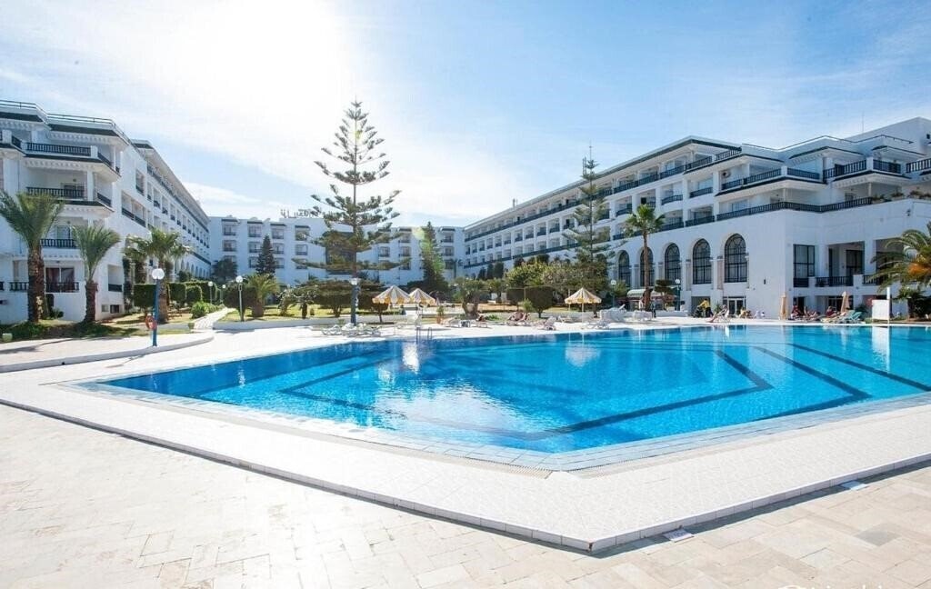 Hotel Riviera 4*