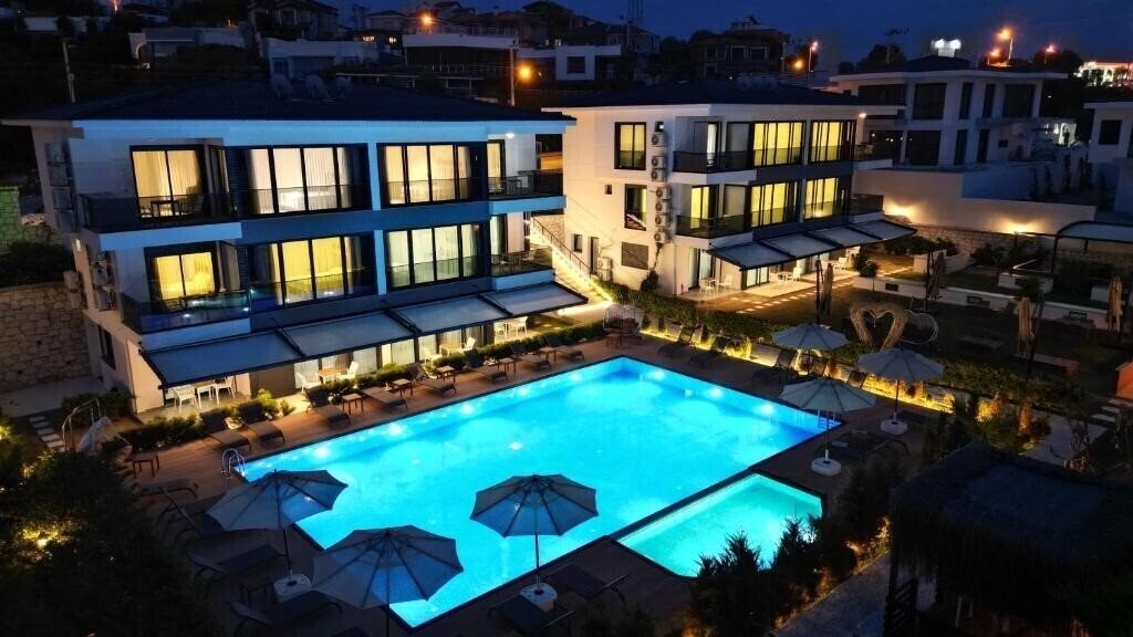 Готель No48 Alacati (ex. Alacati Acelia Hotel) 3*