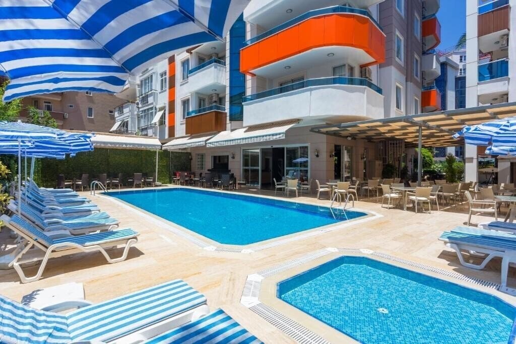 Obraz Lonicera City Hotel 3*
