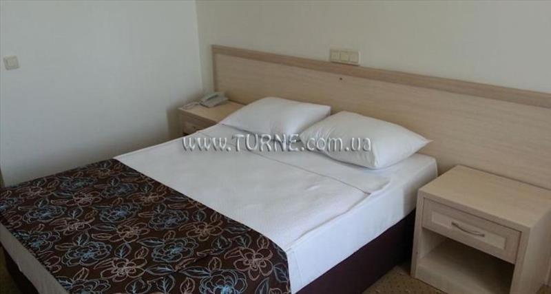 Зображення Pera Beach Hotel 3*