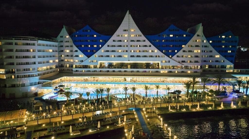 Hotel Orange County Resort Hotel Alanya (ex. Vikingen Quality Resort) 5*