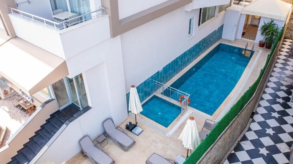 Zdjęcie Cimen Hotel 2*