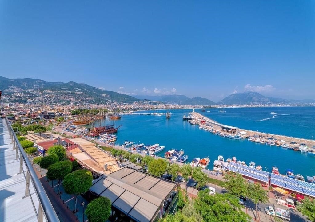 Zdjęcie Numa Port Hotel (ex. Seaport Hotel) 4*