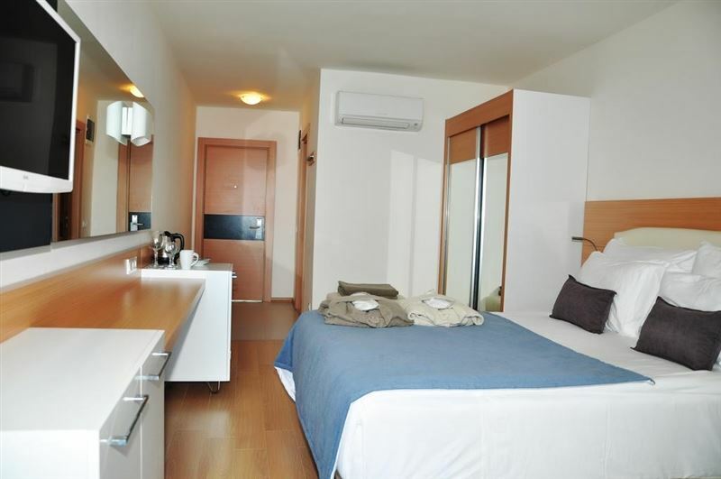 Готель Numa Beach Spa Hotel 5*