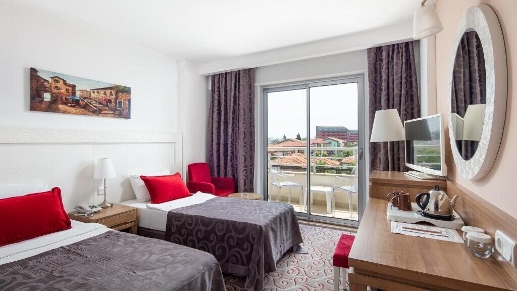 Zdjęcia Galeri Resort Hotel 5*