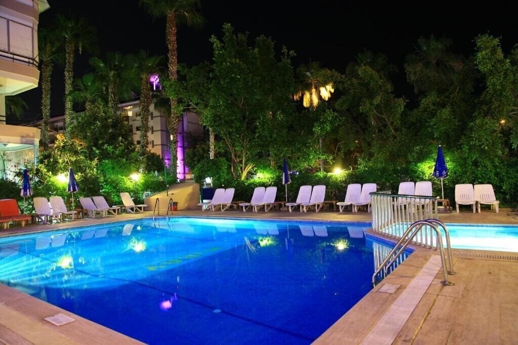 Отель Kleopatra Miray Hotel (ex. Miray Hotel, Miray Hotel Kleopatra, Miray Hotel Alanya) 3*
