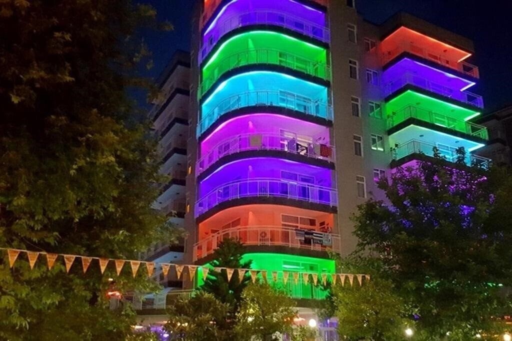Hotel Carmen Suite Hotel 3*