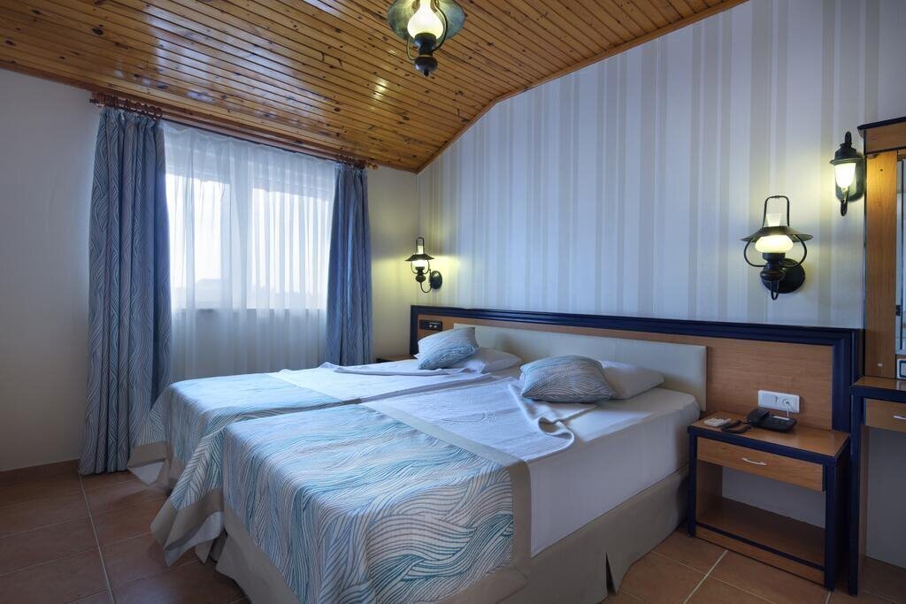 Фотография Villa Moonflower Aparts & Suites 4*