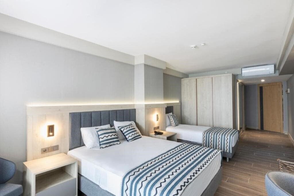 Зображення Elysee Rive Hotel (ex. Elysee, Elysse Hotel) 4*