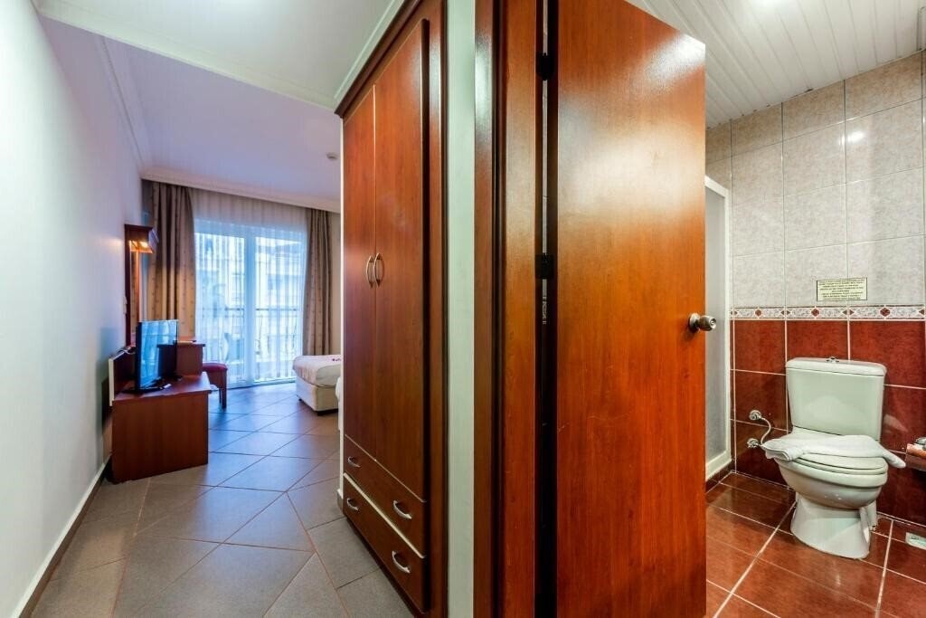 Zdjęcie Wasa Hotel (ex. Kleopatra Wasa) 3*