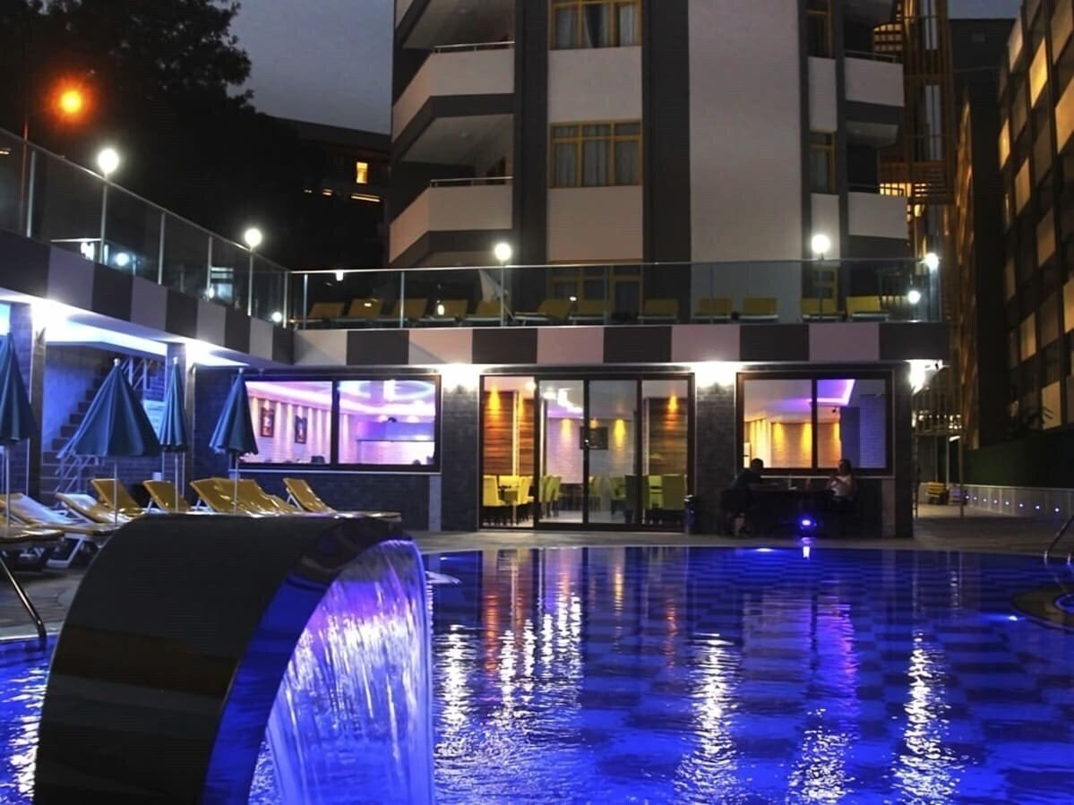 Готель Angel Beach Hotel 4*