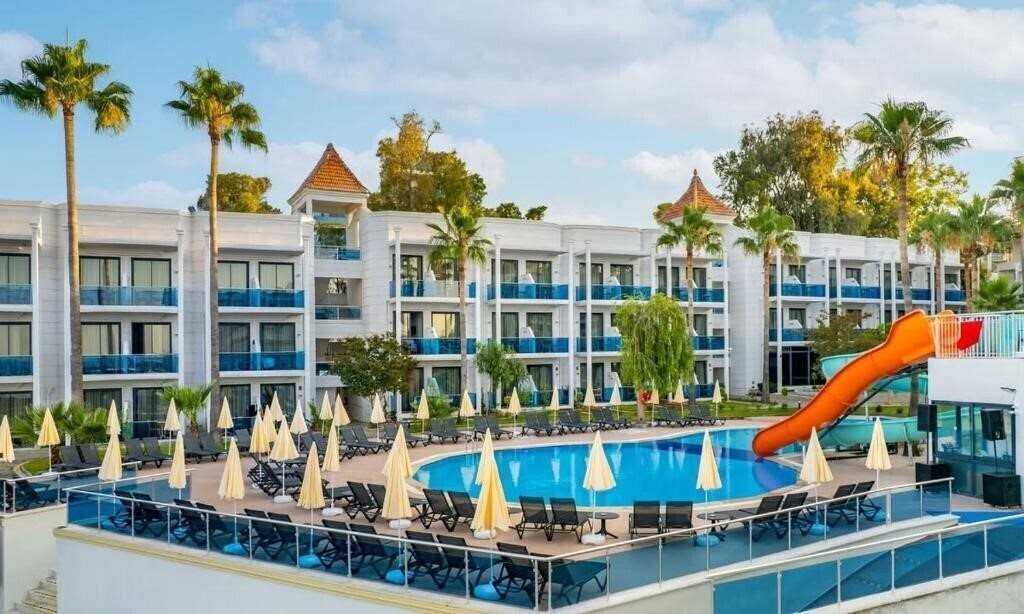 Zdjęcia Eflina Resort Hotel & SPA (ex. Alanya Ladies Garden Hotel, Lion Hotel, Club Rasputin, Club Eva Hotel, Club Fiesta, Iso Asi Turkler) 3*