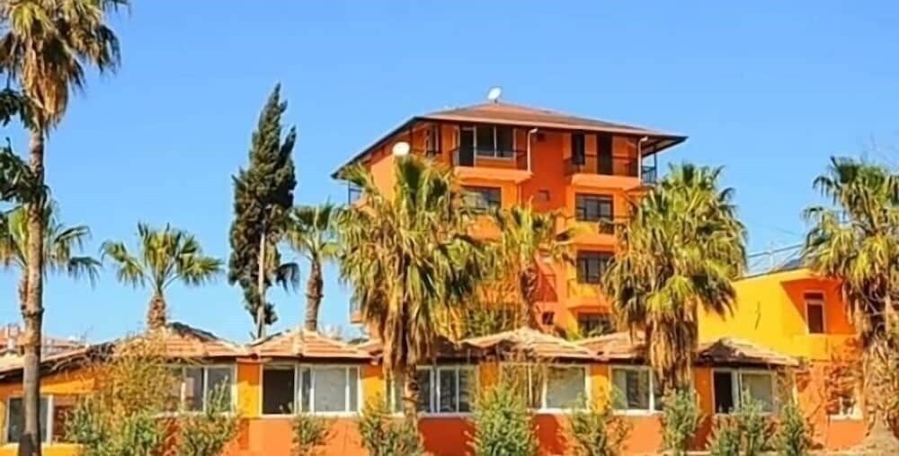 Hotel Albatros Beach Club (ex. Albatros Beach Hotel, Club Star Beach, Club Enjoy Beach, Alis Hotel Enjoy Club) 3*