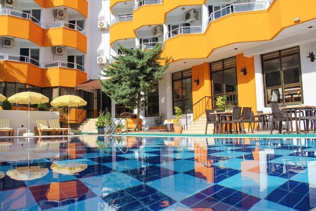 Zdjęcia Yaman Life Hotel (ex. Yamanlife Hotel, Asem Beach Hotel, Asem Hotel) 3*