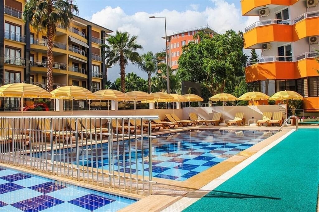 Zdjęcie Yaman Life Hotel (ex. Yamanlife Hotel, Asem Beach Hotel, Asem Hotel) 3*