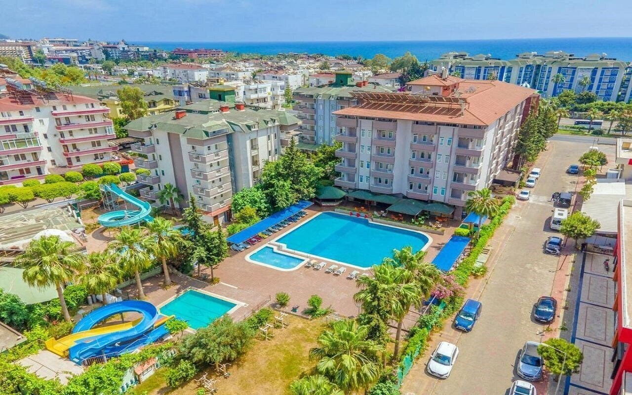 Готель Grand Bahama Beach Alanya 3*