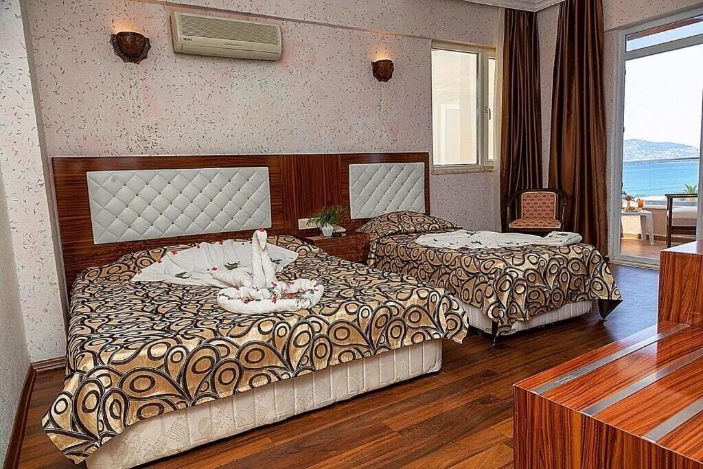 Zdjęcia Club Bayar Beach 4*