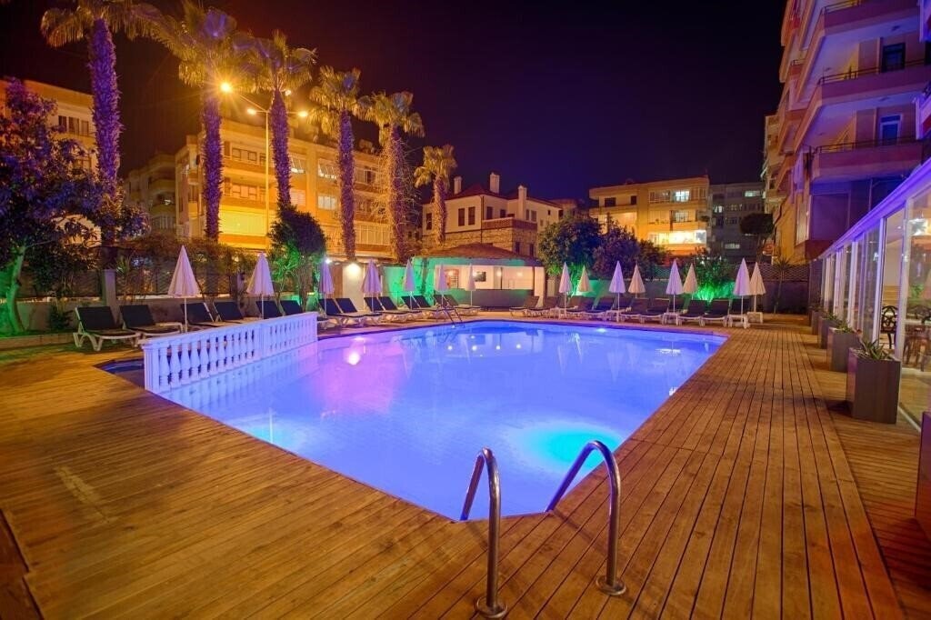 Zdjęcia HMA Hotel & Suites 3*