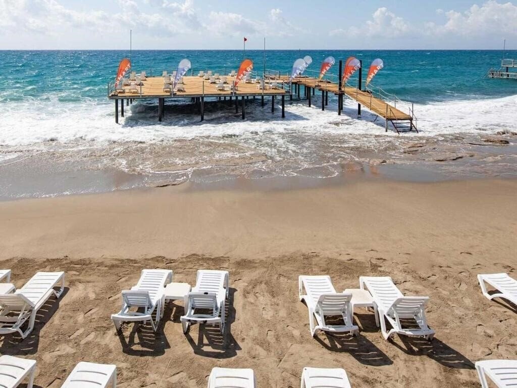 Фотография Club Hotel Mirabelle 4*