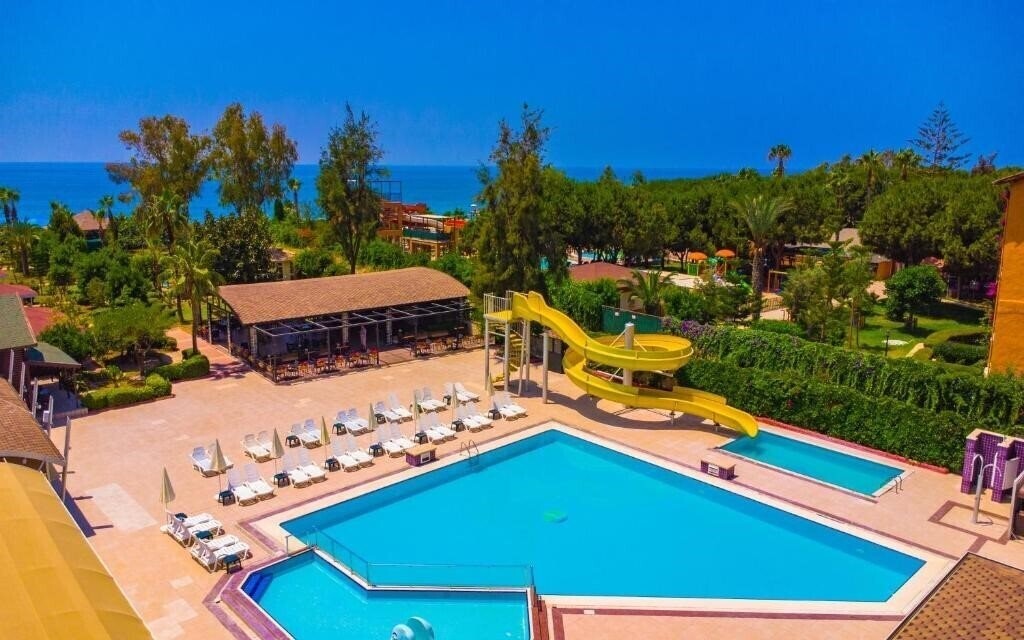 Картинка Clover Magic Garden Beach 3*