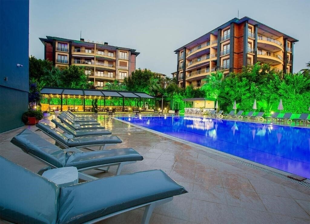 Готель Grand Alisa Hotel (ex. Royalisa Hotel, Grand Soydan Hotel) 3*