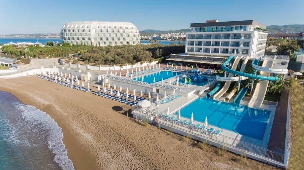 Готель Gold Island Family 5*