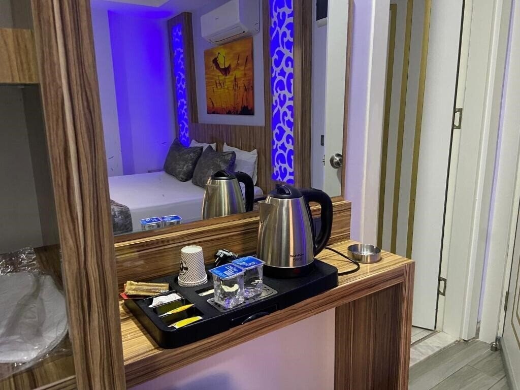 Zdjęcie Castle Light Boutique Hotel 3*