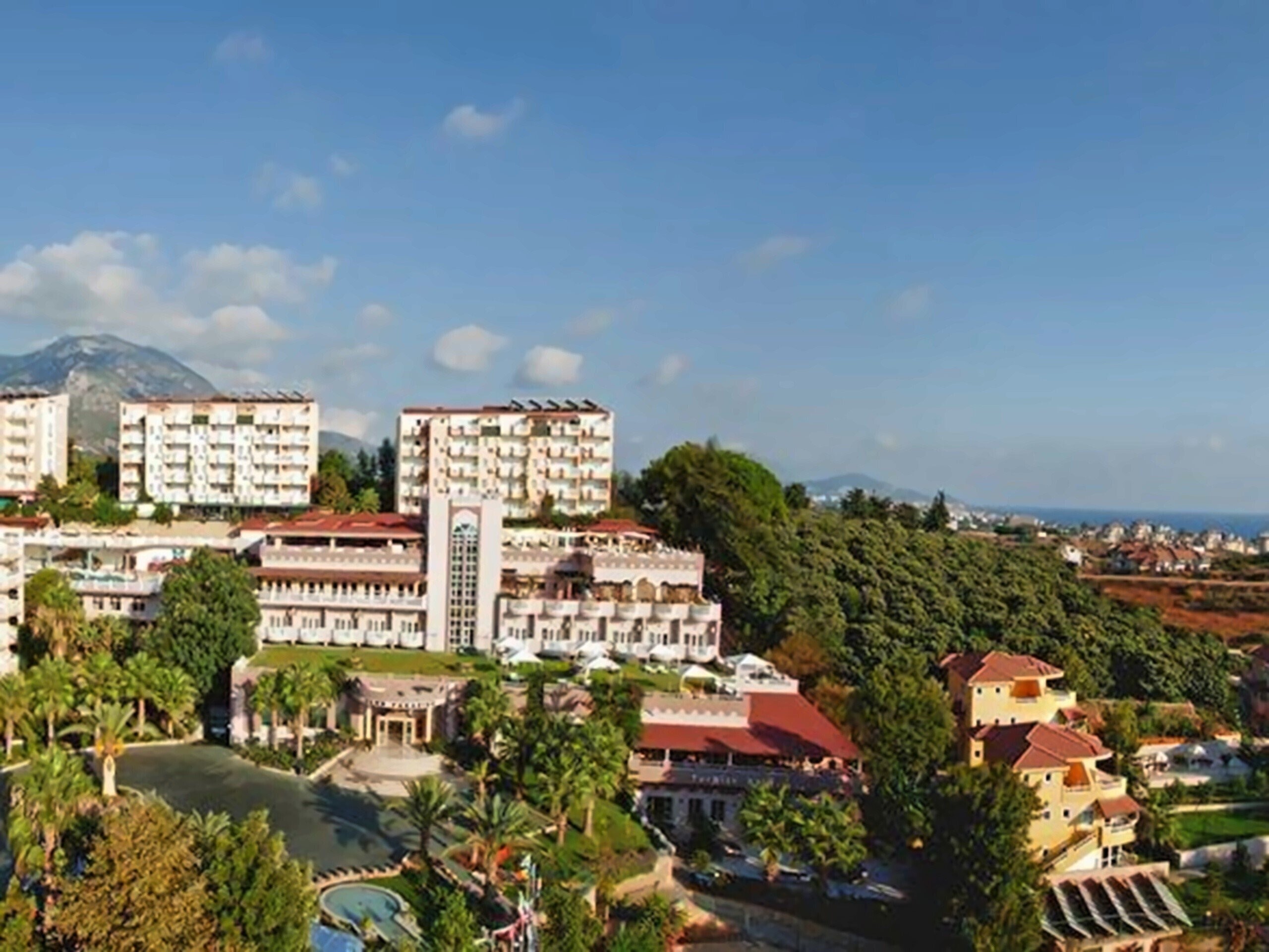 Hotel Club Paradiso Hotel & Resort 5*
