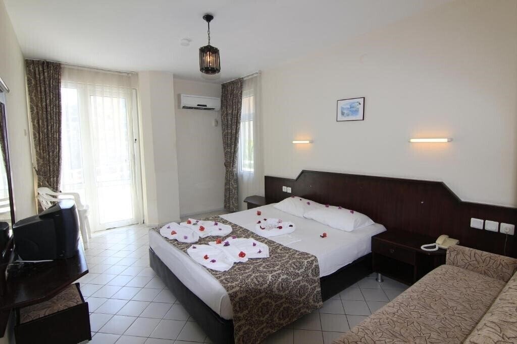 Фото Bariscan Hotel 3*