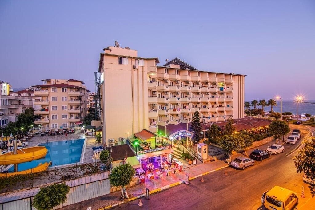 Готель Kleopatra Beach Hotel 4*