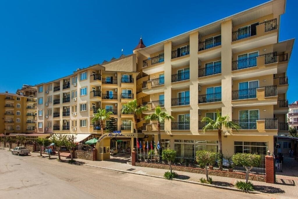 Hotel Kleopatra Royal Palm Hotel 4*