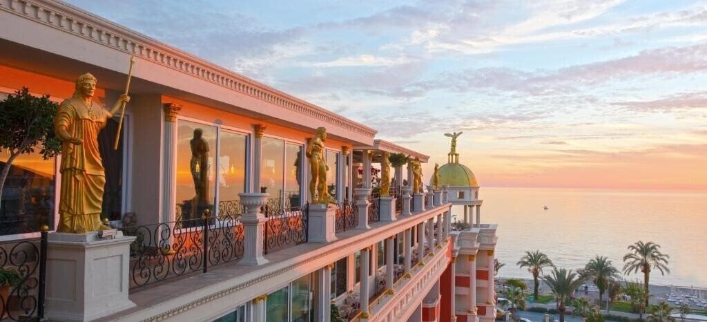 Готель Antique Roman Palace 5*