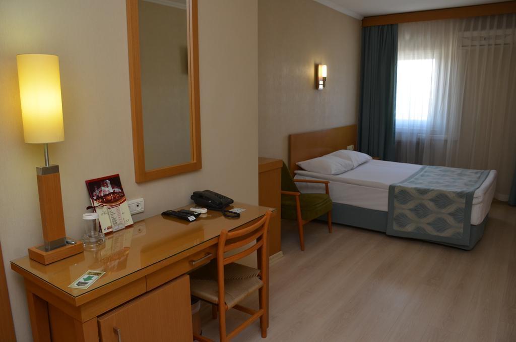 Zdjęcie Gimat Hotel 3*