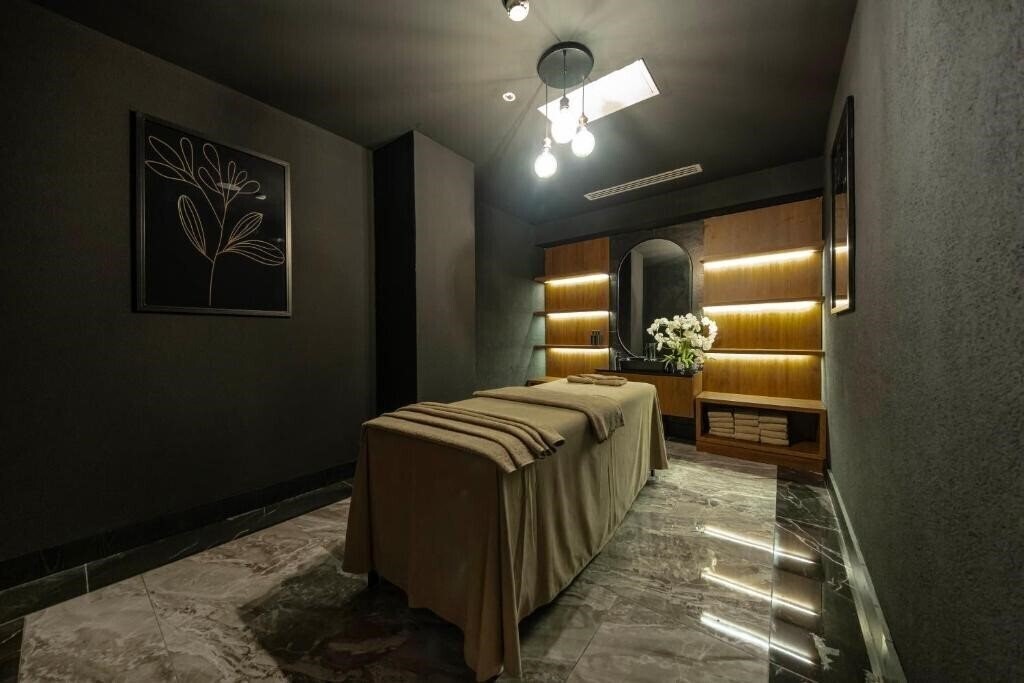 Zdjęcie Florya Grand Hotel (ex. SC Inn Hotel) 4*